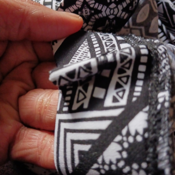 JM Collection Handkerchief Skirt sz lg - Picture 10 of 10